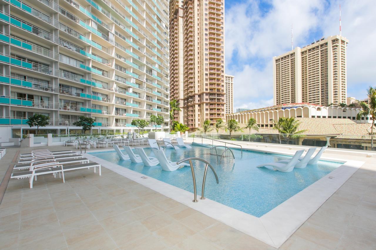 Ilikai Tower 733 Yacht Harbor View 1BR - thumb 12