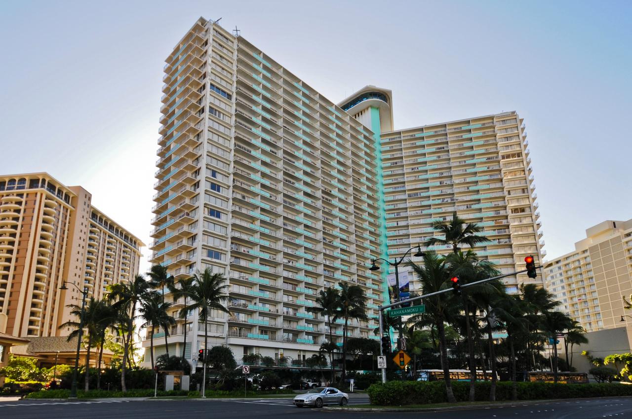 Ilikai Tower 733 Yacht Harbor View 1BR - thumb 10