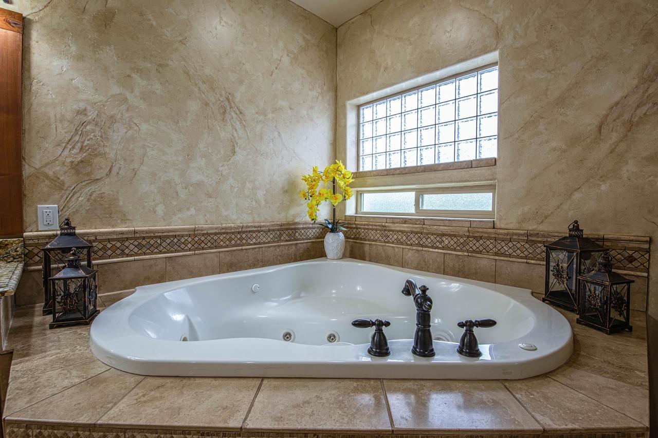 Canoe Cove - thumb 16