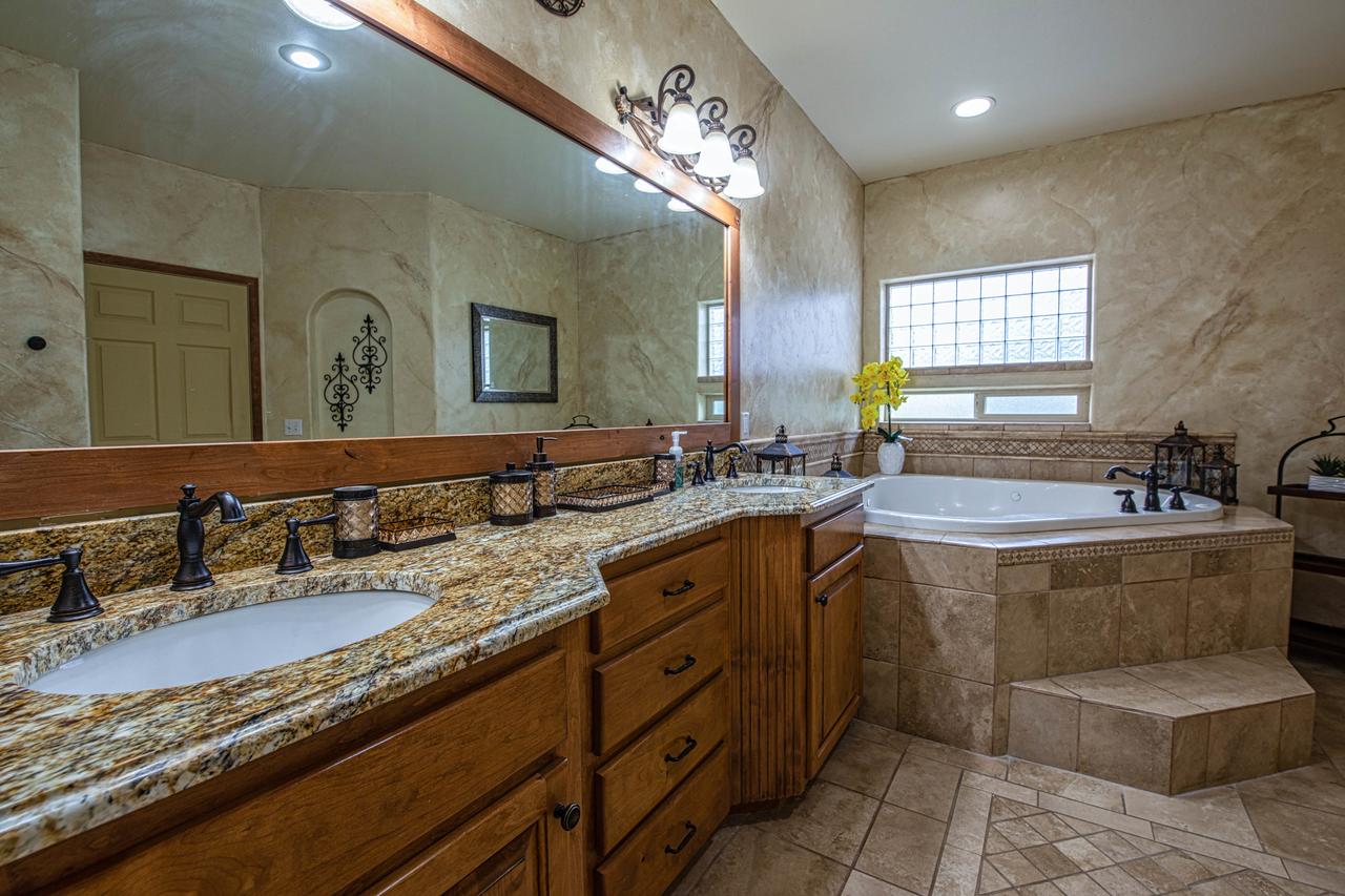 Canoe Cove - thumb 15