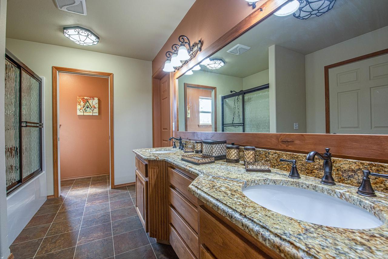 Canoe Cove - thumb 24