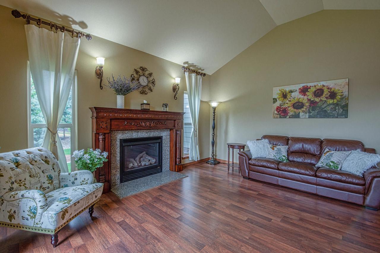 Canoe Cove - thumb 30