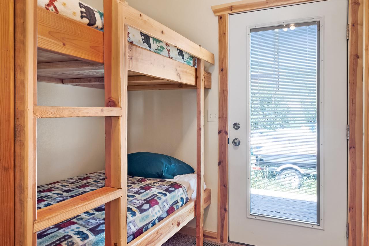 Moose Mountain Retreat - thumb 18