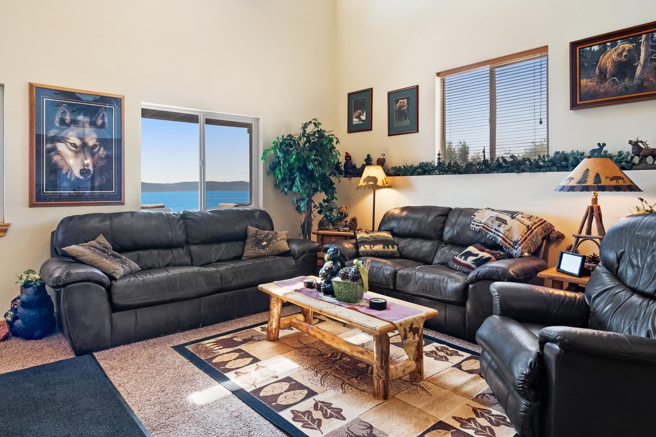 Moose Mountain Retreat - thumb 3