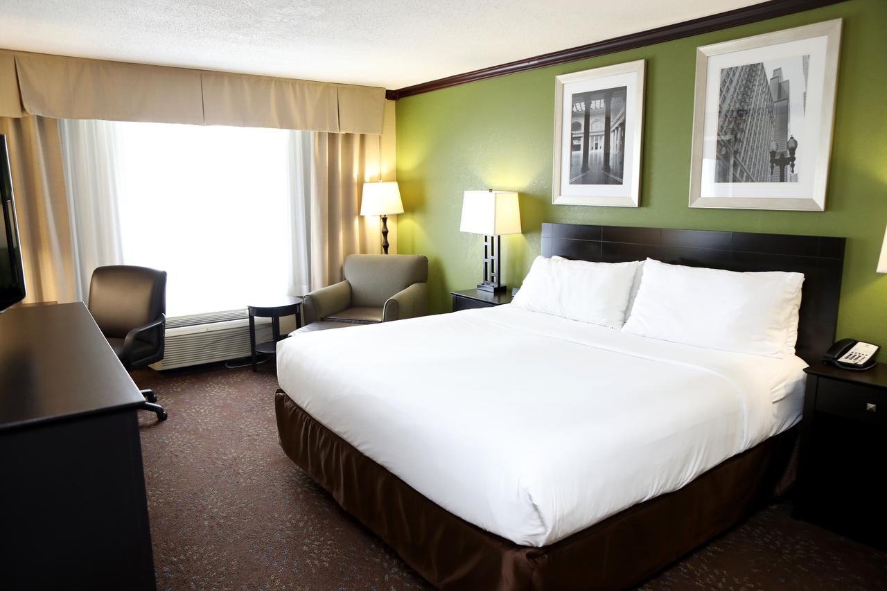 Holiday Inn Chicago/Oak Brook - thumb 14