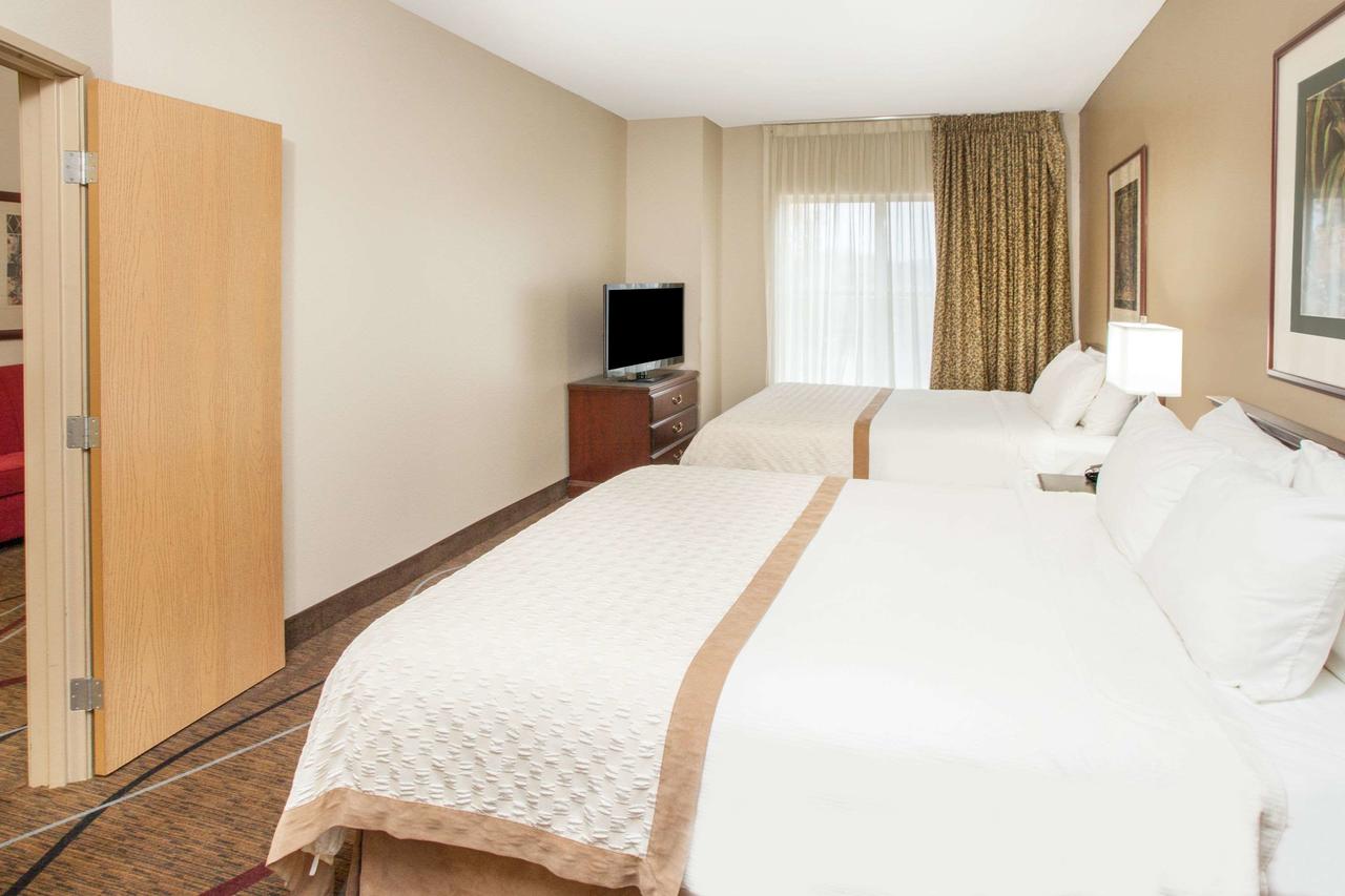 Hawthorn Suites Bloomington - thumb 10