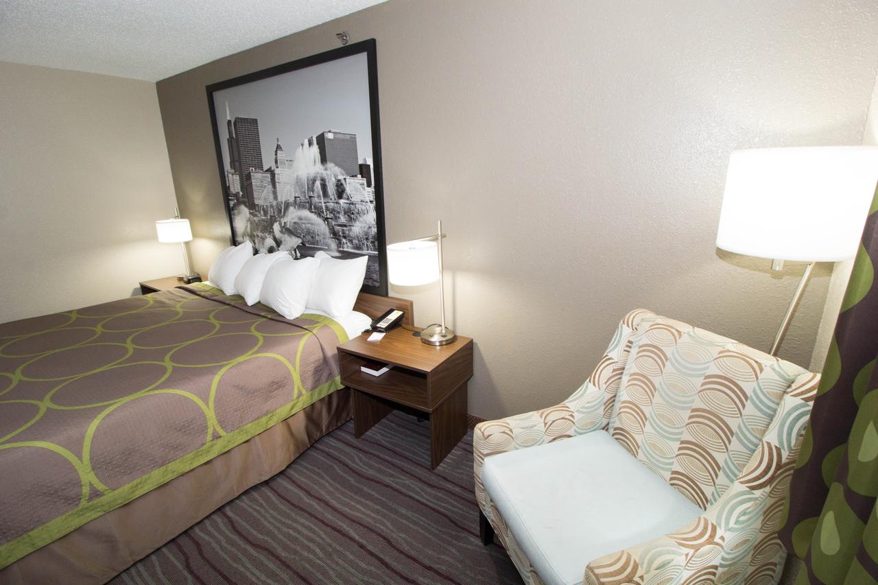 Super 8 By Wyndham Chicago O'Hare Airport - thumb 0
