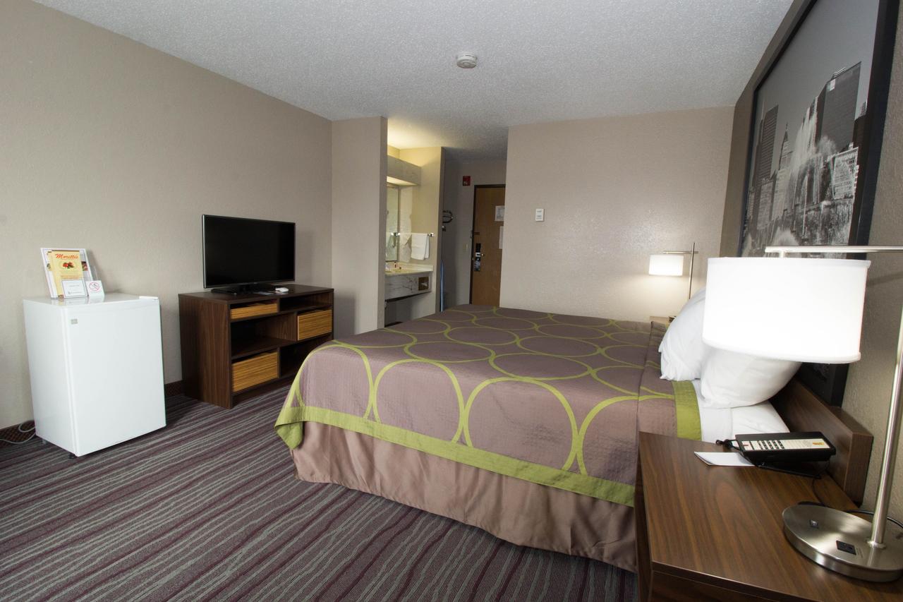 Super 8 By Wyndham Chicago O'Hare Airport - thumb 11