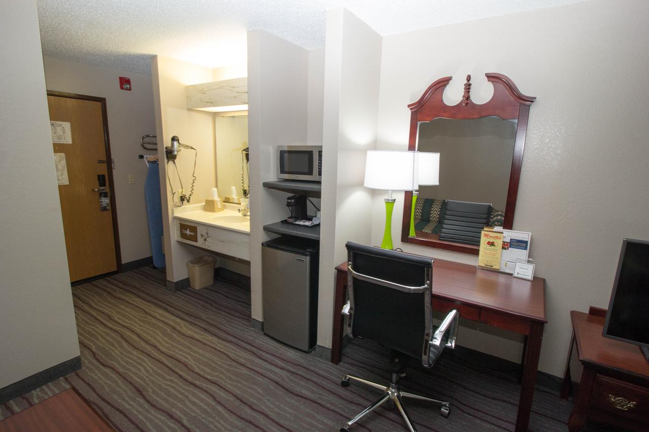 Super 8 By Wyndham Chicago O'Hare Airport - thumb 19