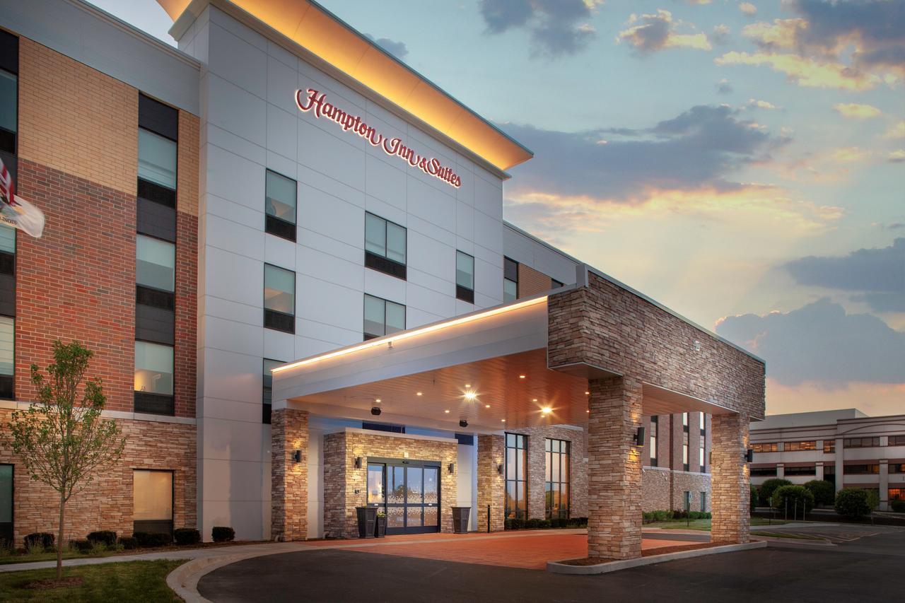 Hampton Inn & Suites Chicago-Burr Ridge - thumb 0
