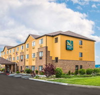 Quality Inn Peru - Tourism House