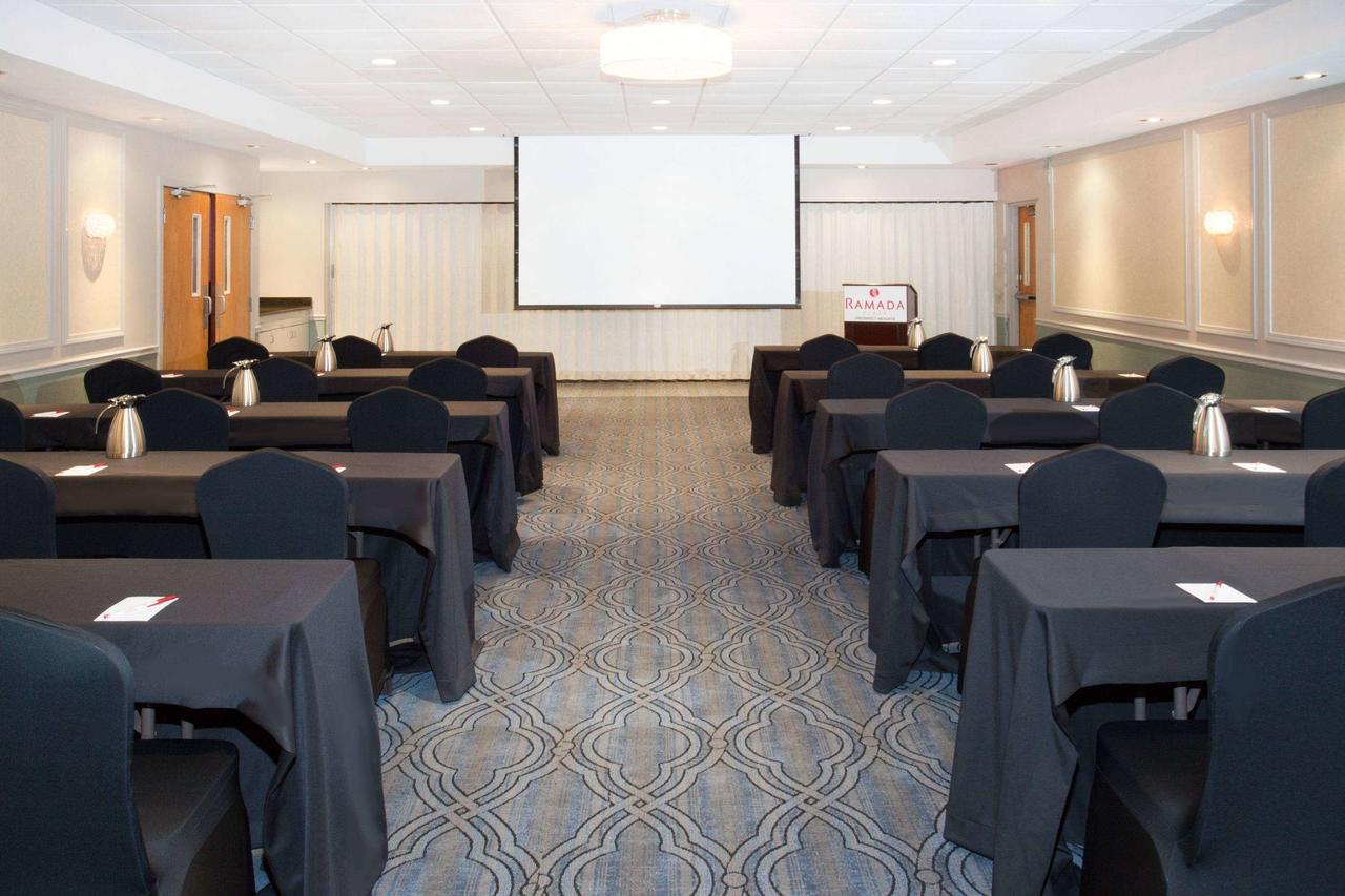 Ramada Plaza By Wyndham Chicago North Shore - thumb 19