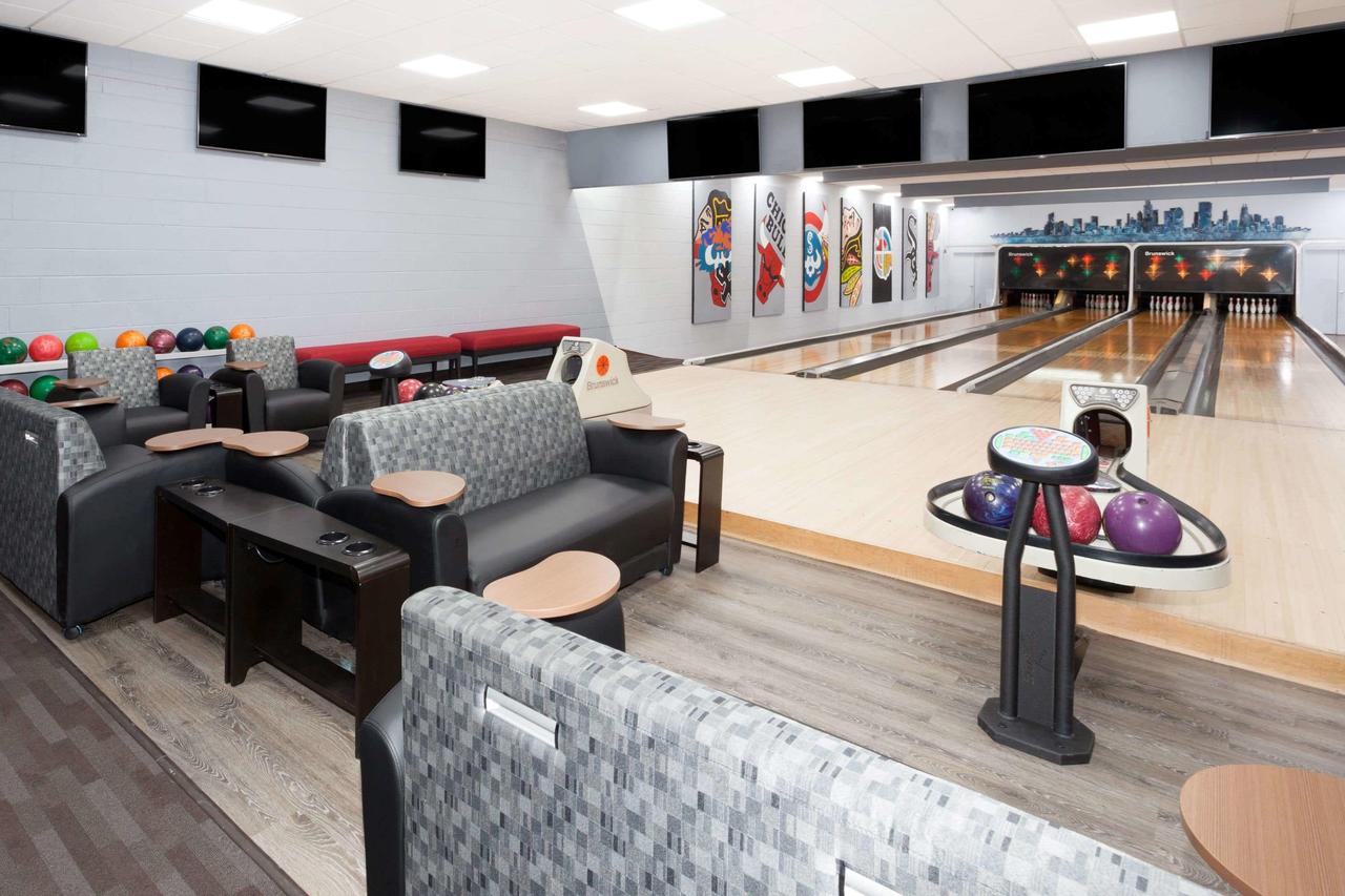 Ramada Plaza By Wyndham Chicago North Shore - thumb 26