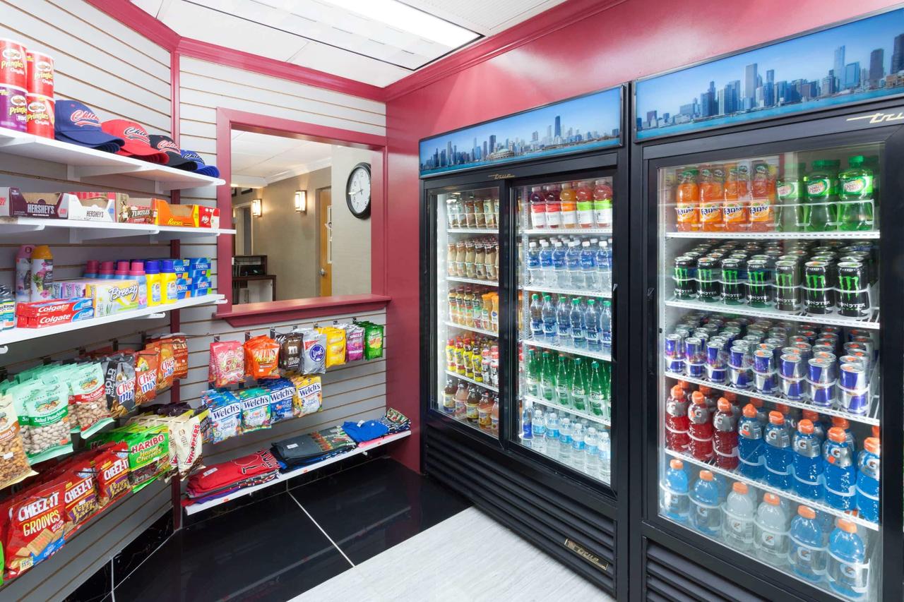 Ramada Plaza By Wyndham Chicago North Shore - thumb 17