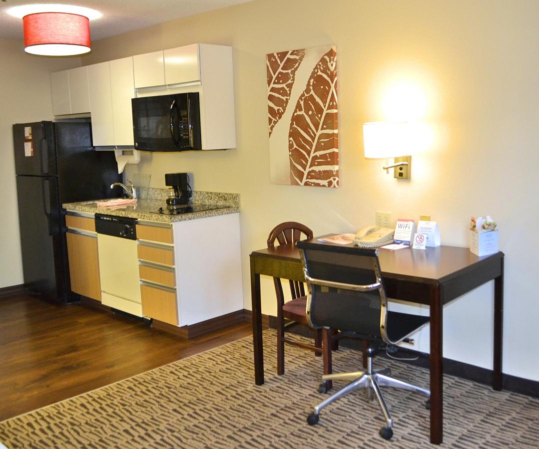 Hawthorn Suites By Wyndham - Northbrook Wheeling - thumb 12