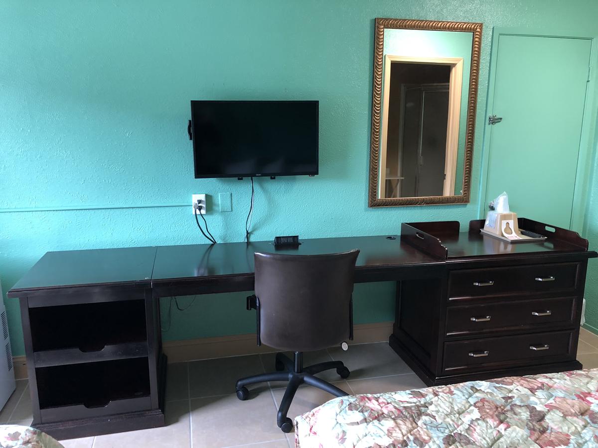 Midtown Inn - thumb 23