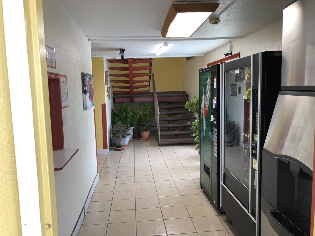 Midtown Inn - thumb 7