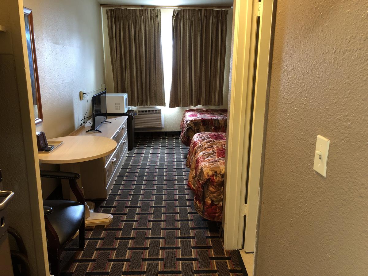 Midtown Inn - thumb 24