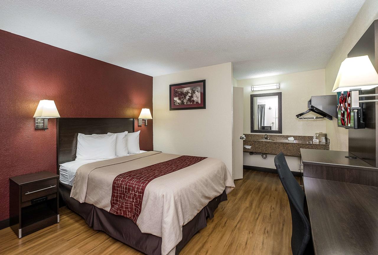 Red Roof Inn Bloomington - Normal/University - thumb 22