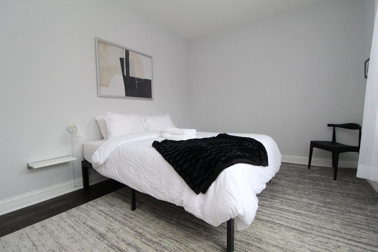 Ukrainian Village 2BR Loft No.2 - thumb 4