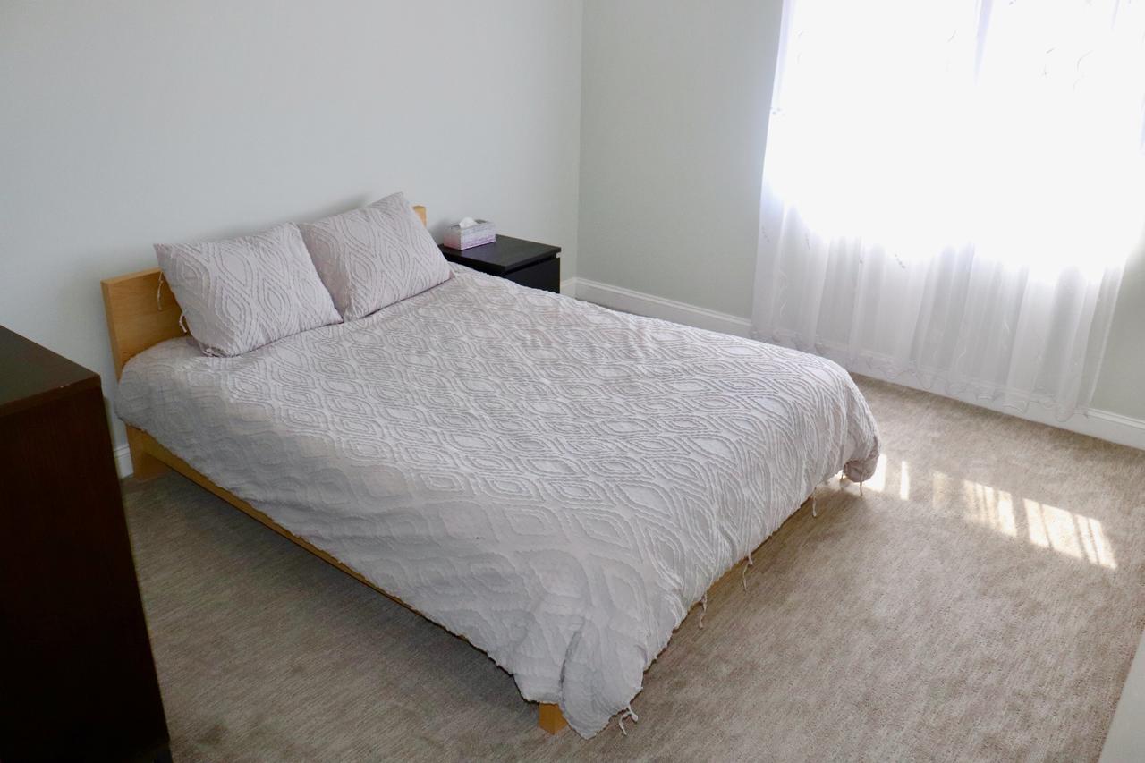 Comfy And Modern Home Within 5min Walk To Shops And Restaurants - thumb 16