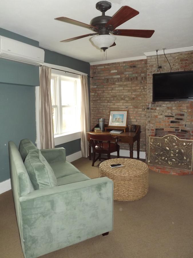 William Watson Hotel - thumb 19