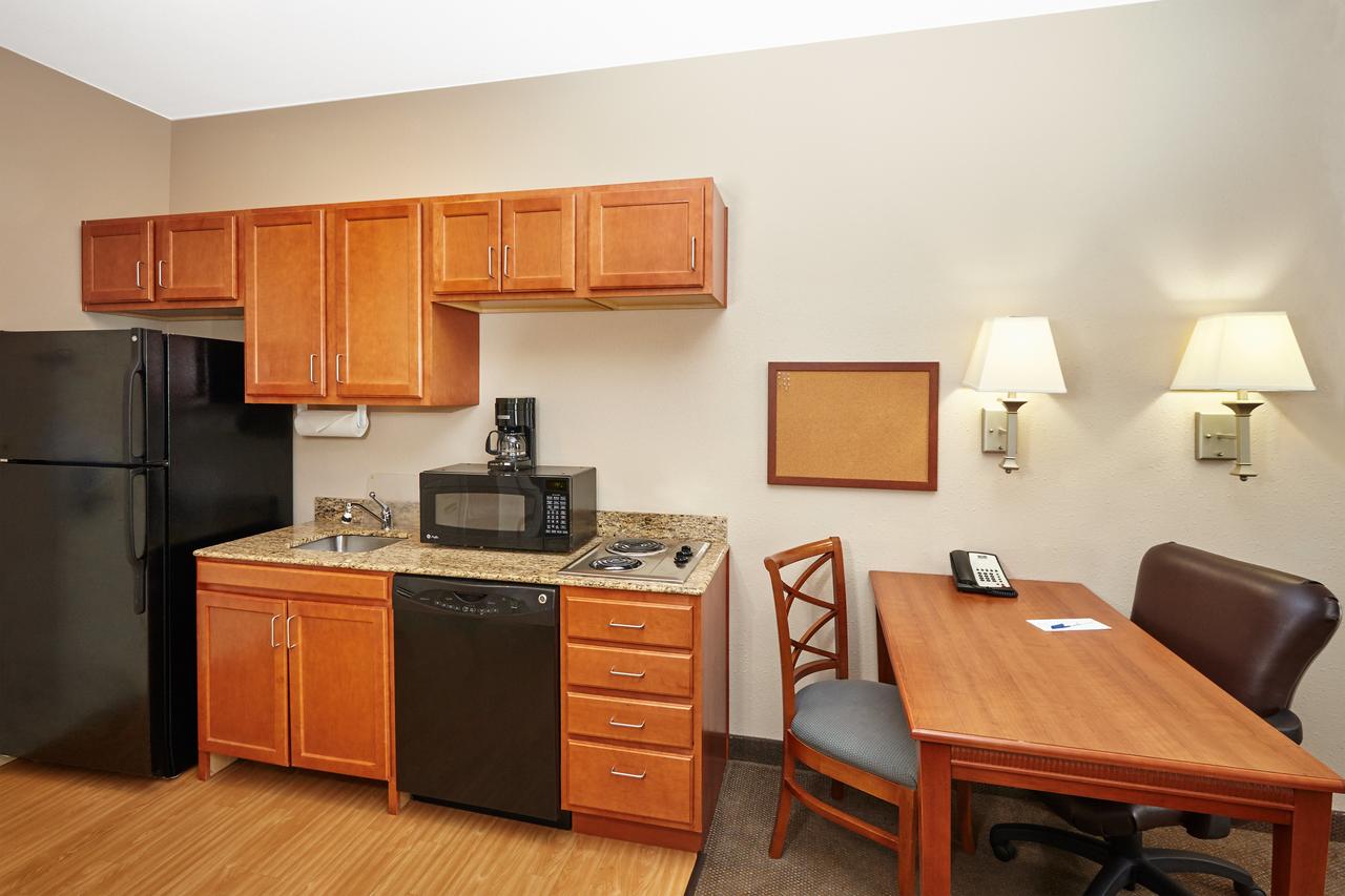 Candlewood Suites Aurora-Naperville - thumb 1