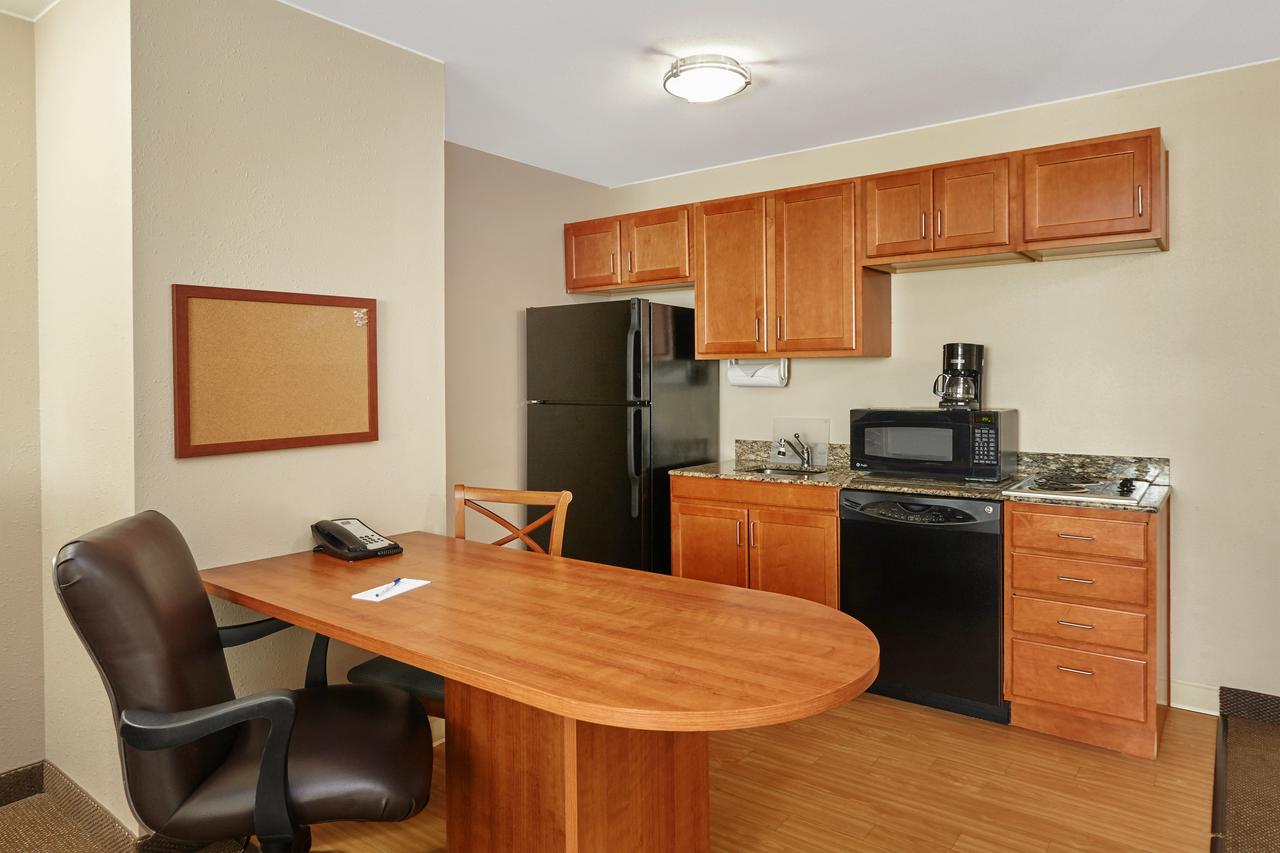 Candlewood Suites Aurora-Naperville - thumb 2