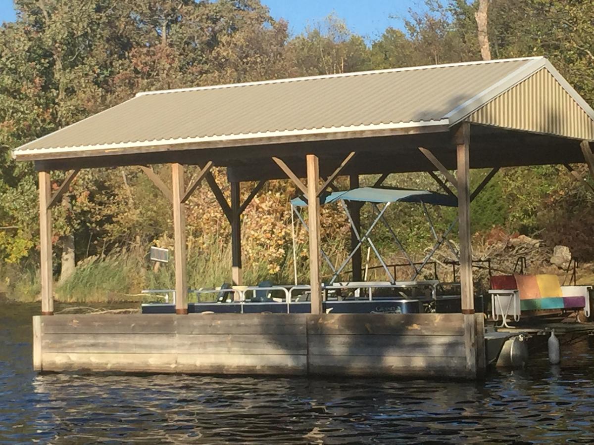 Lakeside Ranch Lodge (formally Known As Oâ€™Danielâ€™s Lodge) - thumb 9
