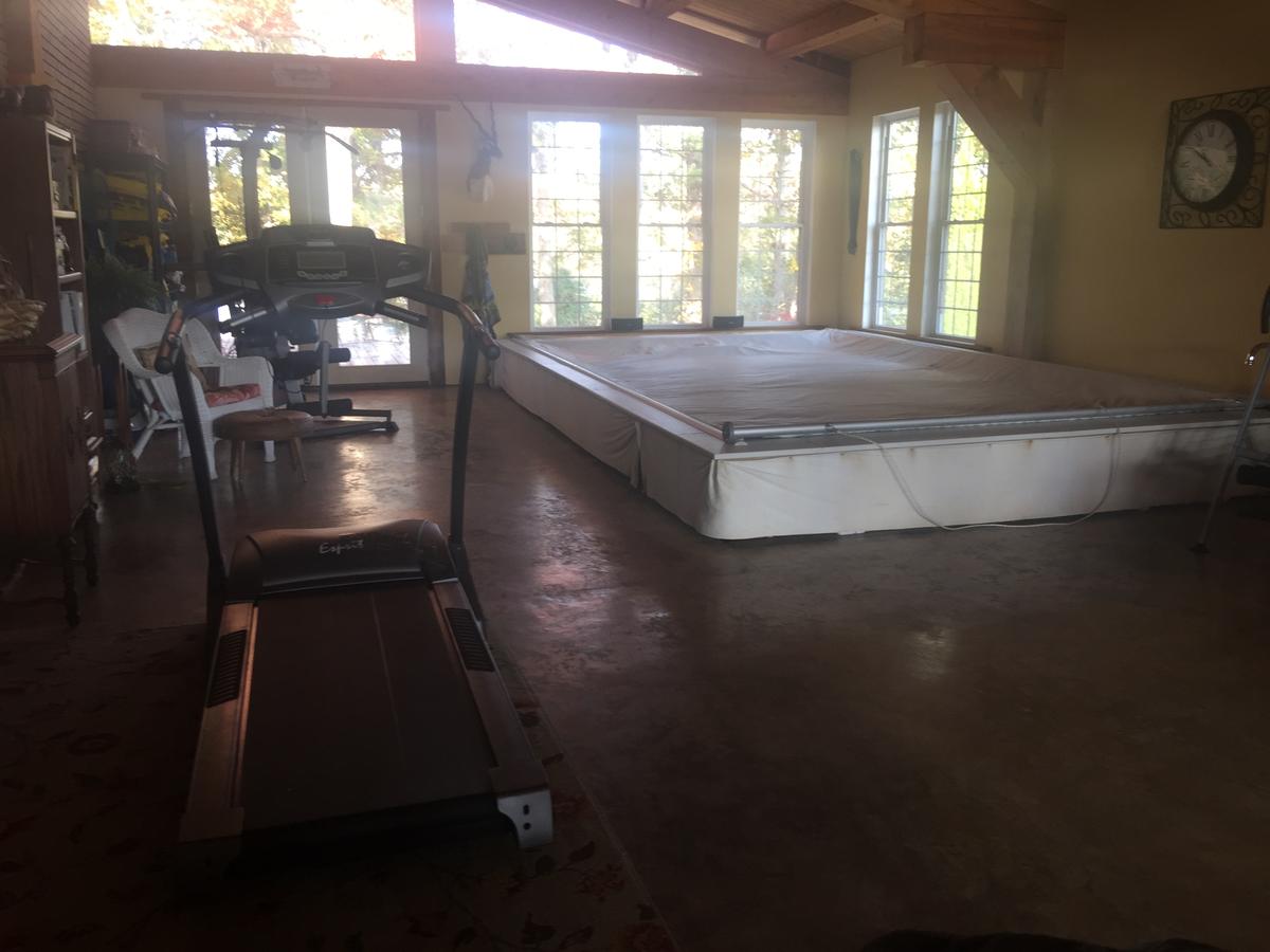 Lakeside Ranch Lodge (formally Known As Oâ€™Danielâ€™s Lodge) - thumb 8