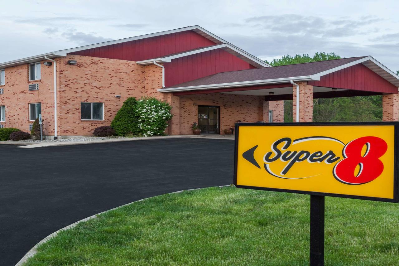 Super 8 By Wyndham Watseka - thumb 0