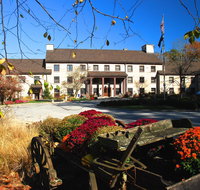 Spring Mill Inn - Tourism House
