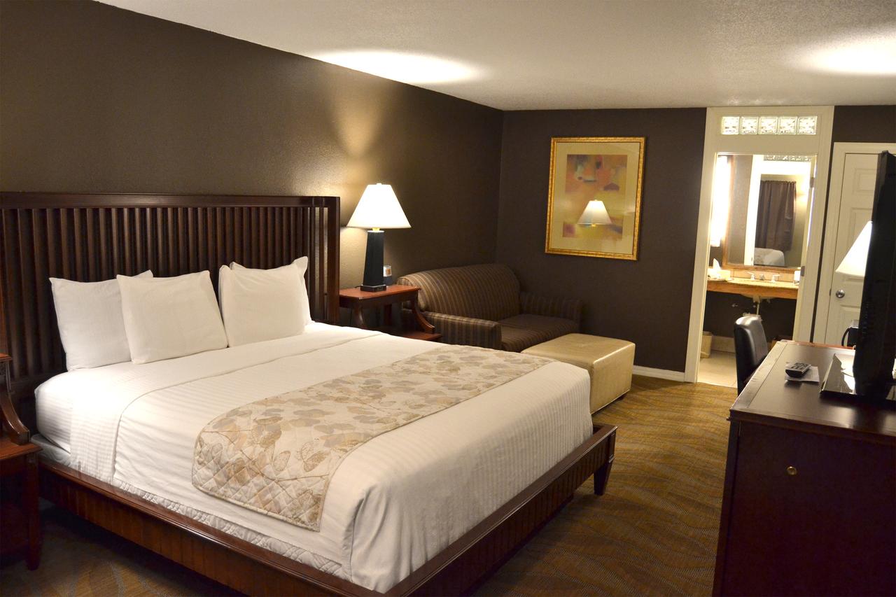 Cascades Inn - thumb 11