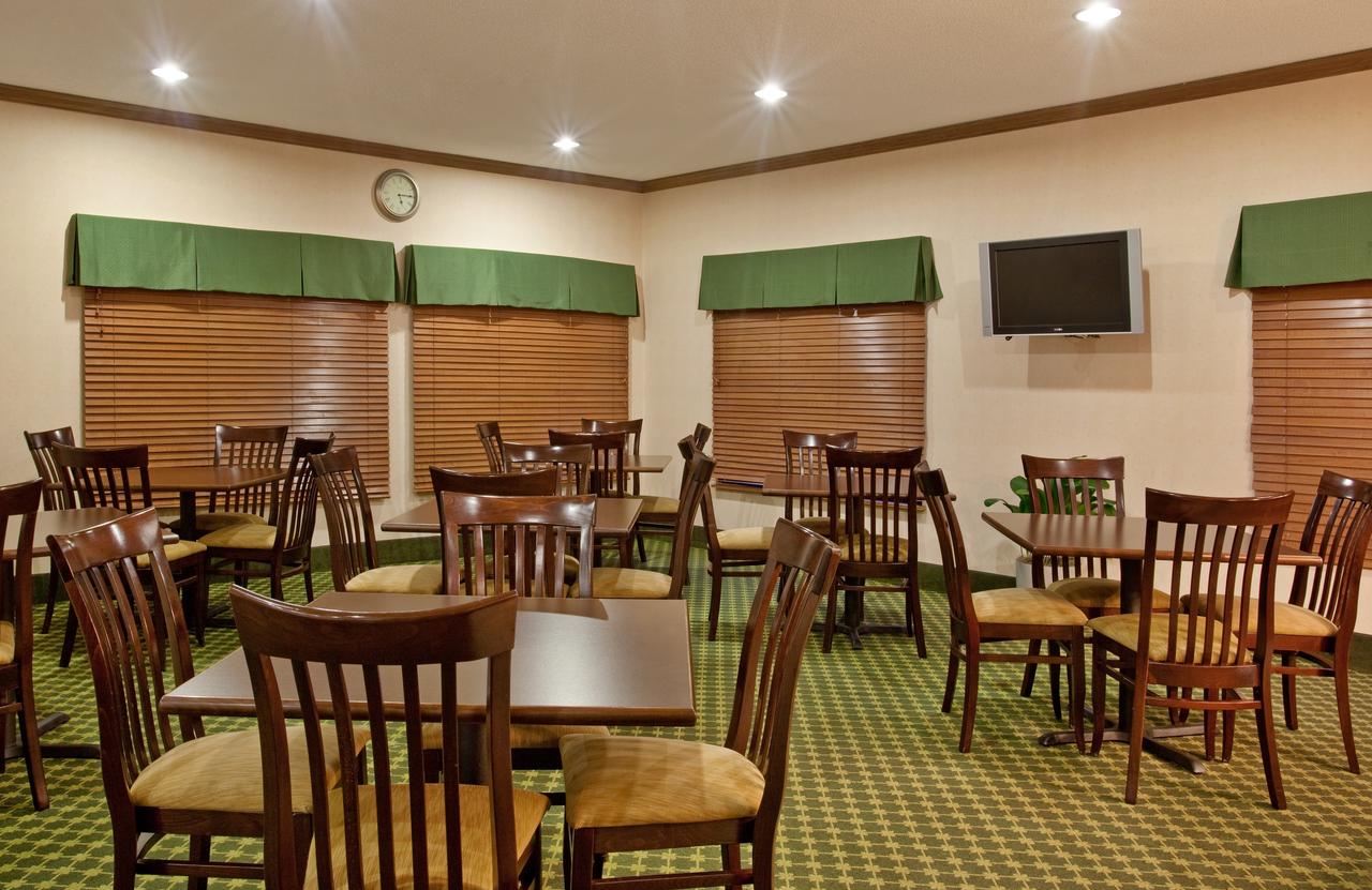 Baymont By Wyndham Merrillville - thumb 19