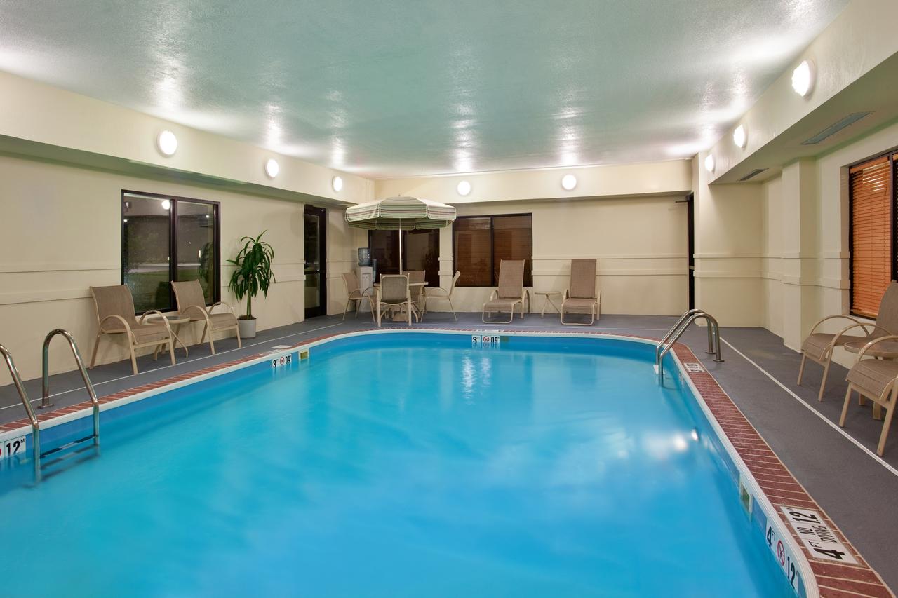 Baymont By Wyndham Merrillville - thumb 11