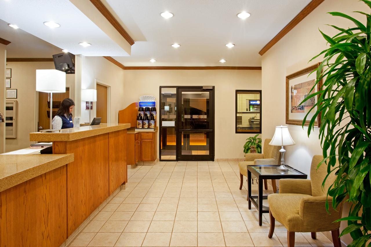 Baymont By Wyndham Merrillville - thumb 1