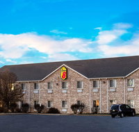 Super 8 by Wyndham Remington - Tourism House