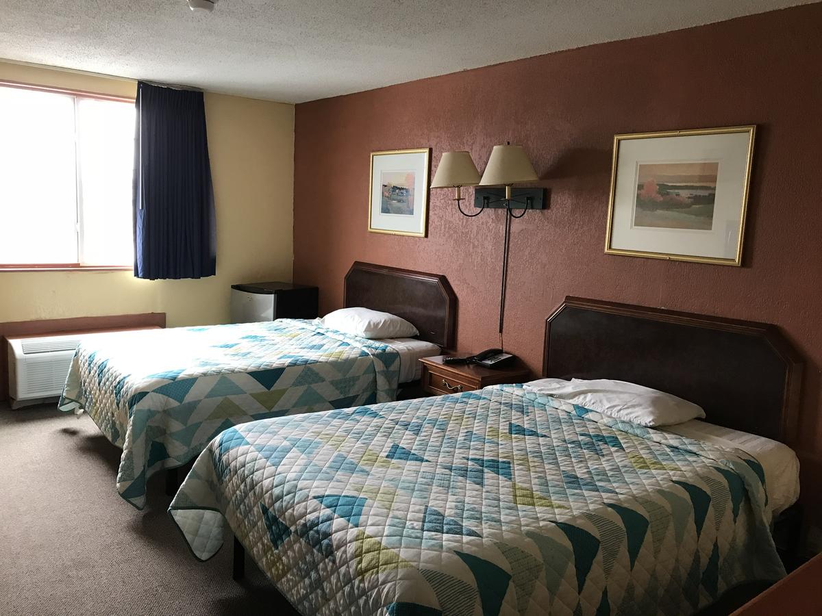 Economy Inn - thumb 4