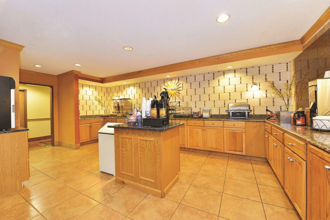 La Quinta By Wyndham Lafayette - thumb 26