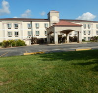 Baymont by Wyndham Rensselaer - Tourism House