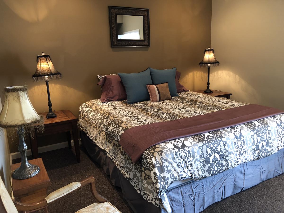 The Loft At Camelot - thumb 2