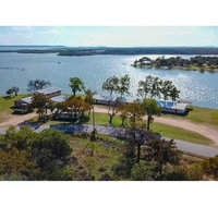 Oasis Lake Buchanan - Tourism House