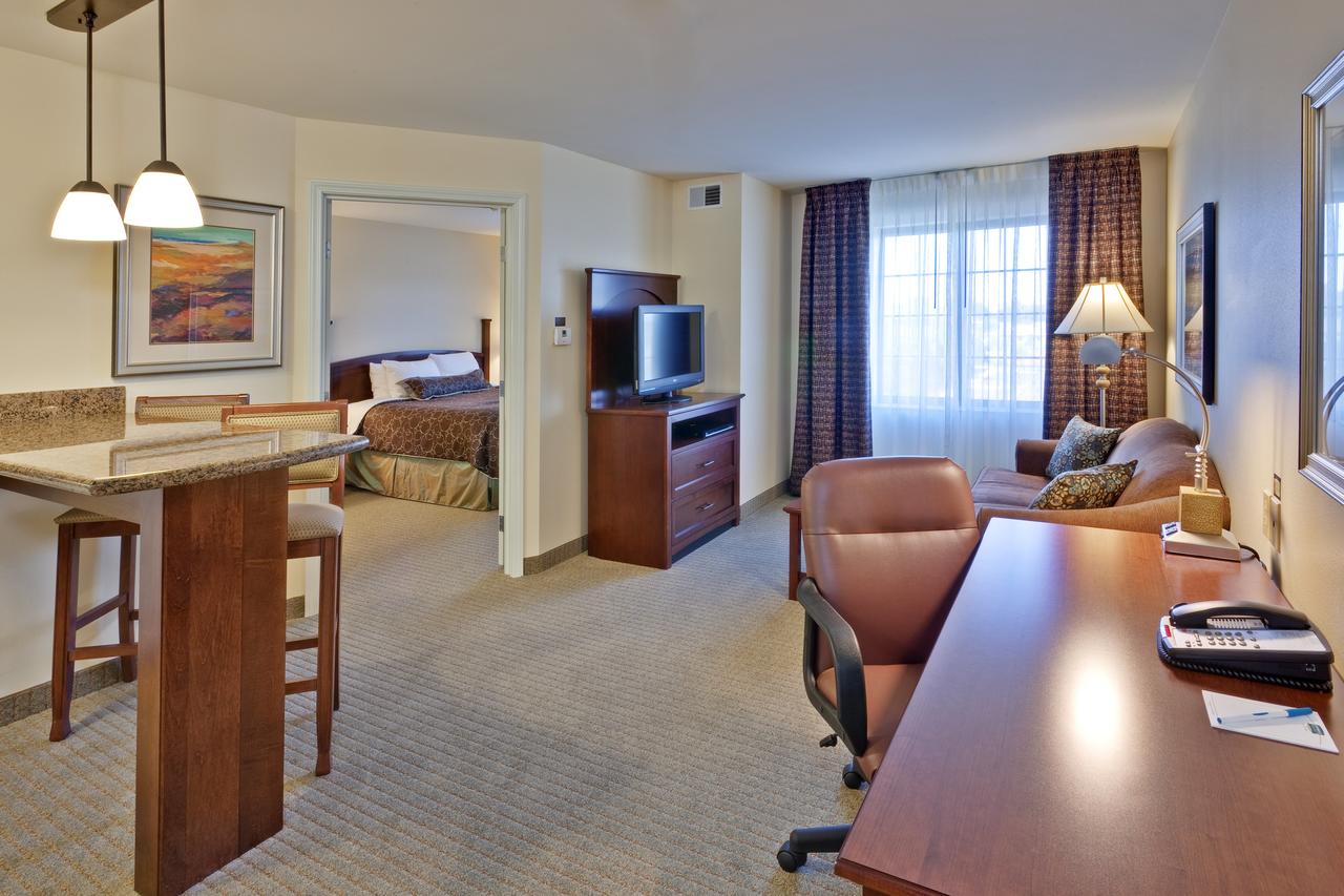Staybridge Suites Indianapolis-Carmel - thumb 4