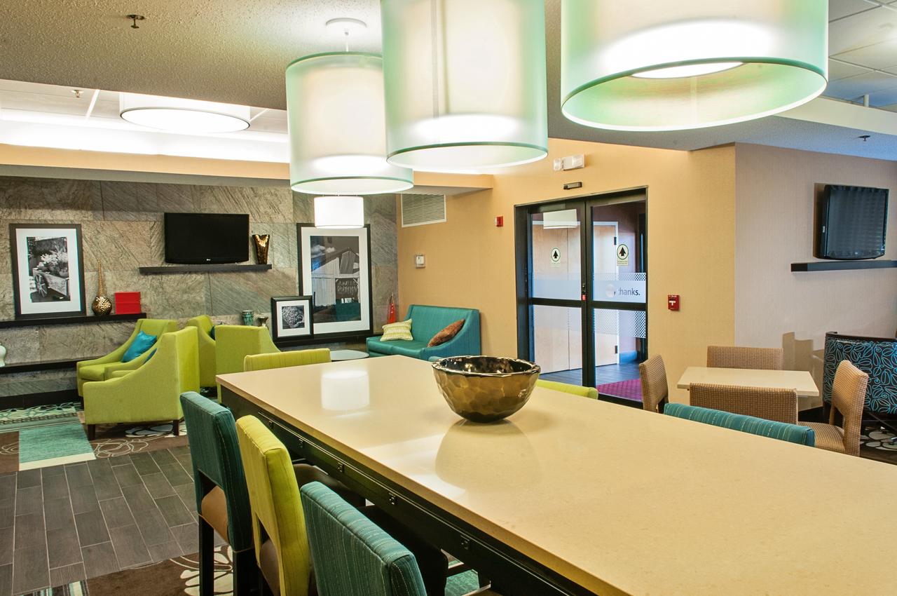 Hampton Inn Clarksville - thumb 3