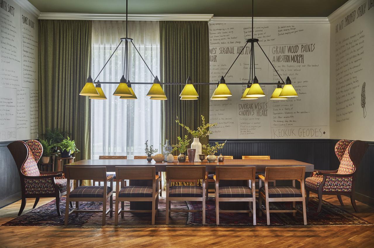 Graduate Iowa City - thumb 12