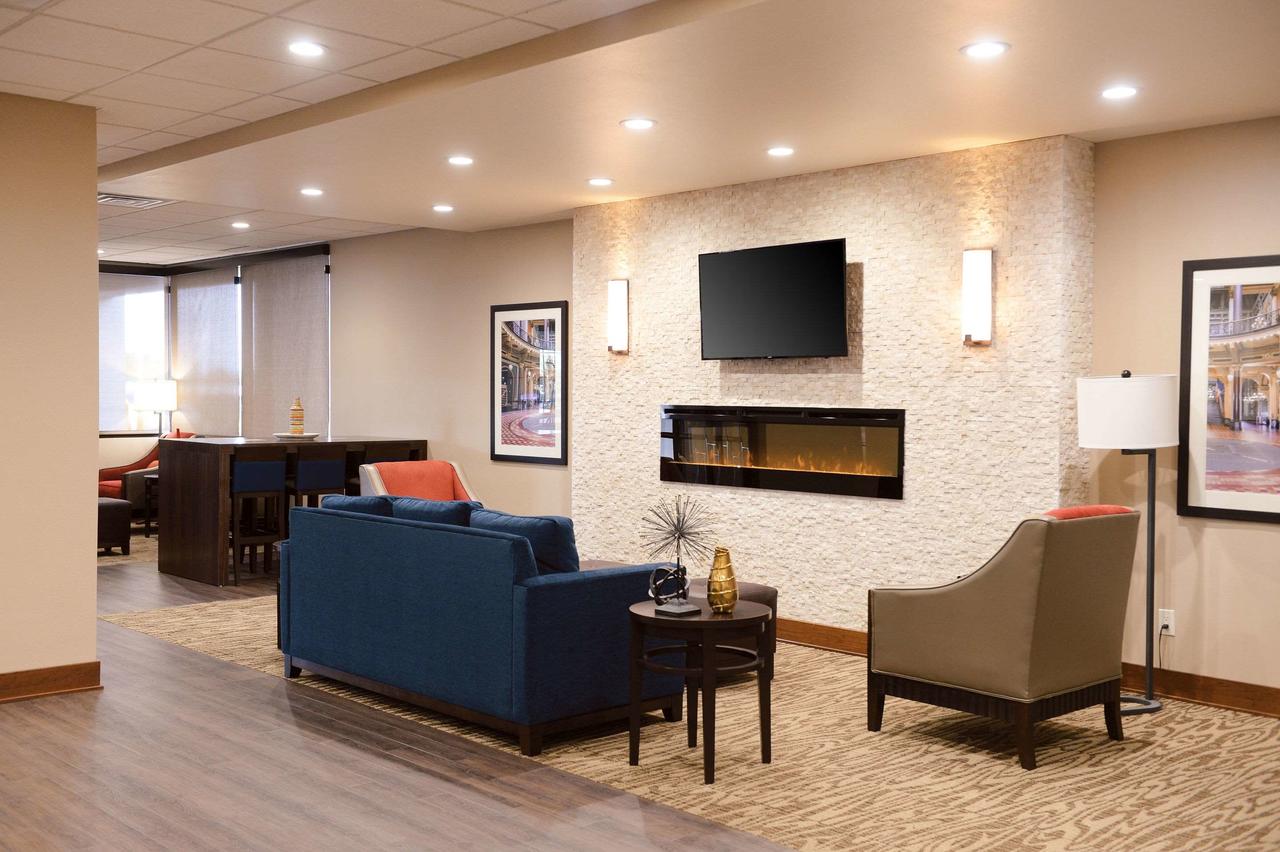 Comfort Inn & Suites Event Center - thumb 6