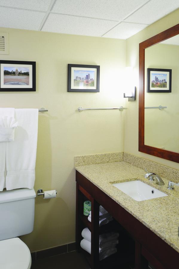 Comfort Inn & Suites Event Center - thumb 8