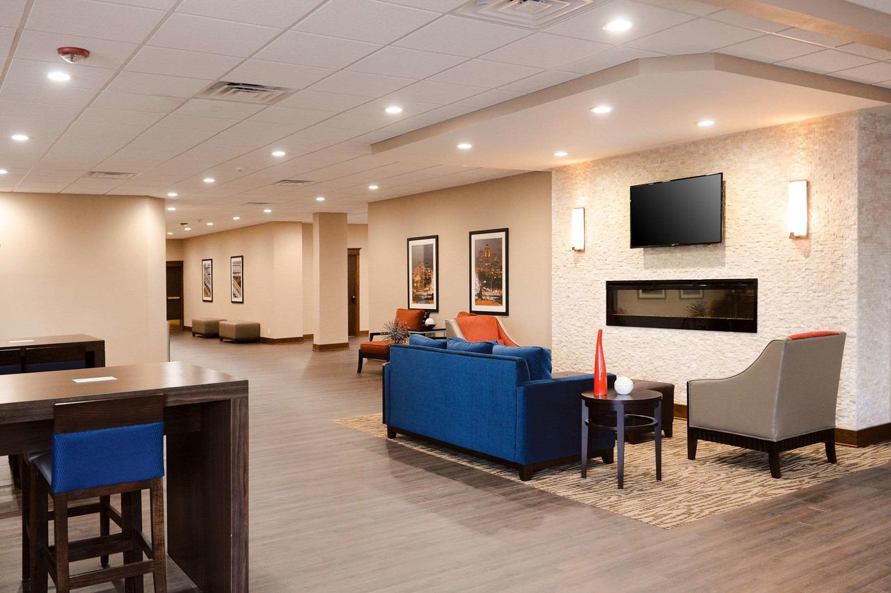 Comfort Inn & Suites Event Center - thumb 18