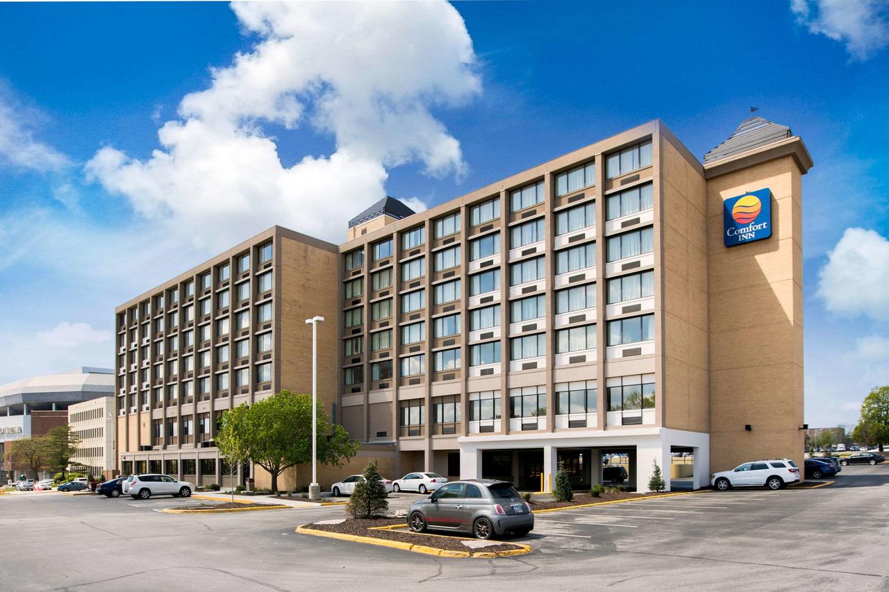 Comfort Inn & Suites Event Center - thumb 2
