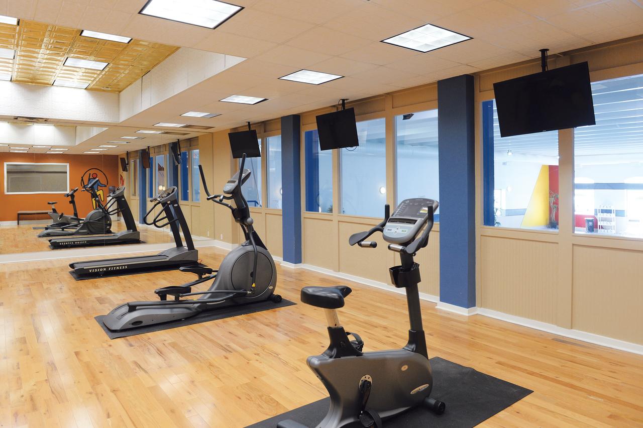 Comfort Inn & Suites Event Center - thumb 1